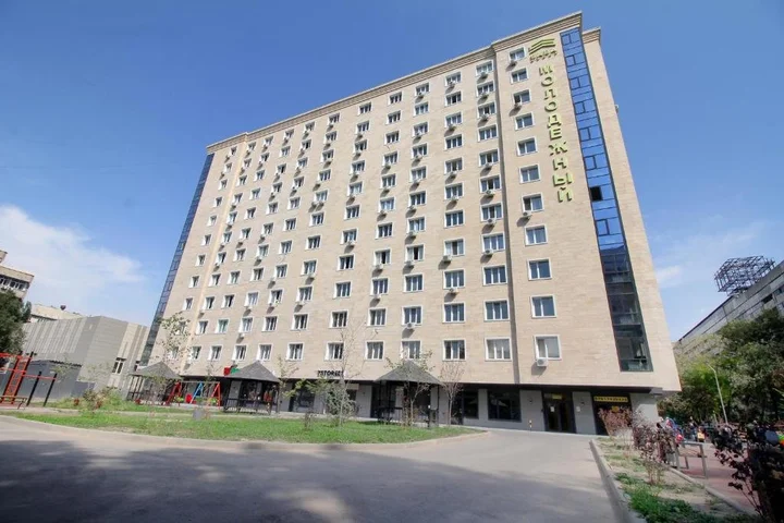 Алматы: New and cozy studio in the best area! 4