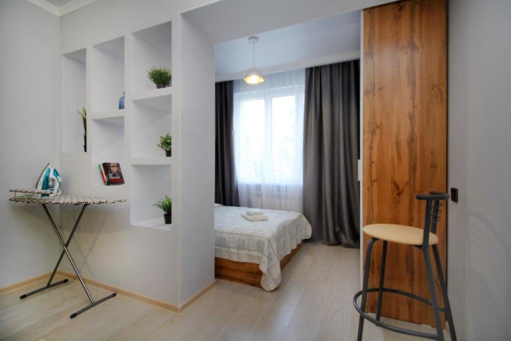 Алматы: New and cozy studio in the best area! 4