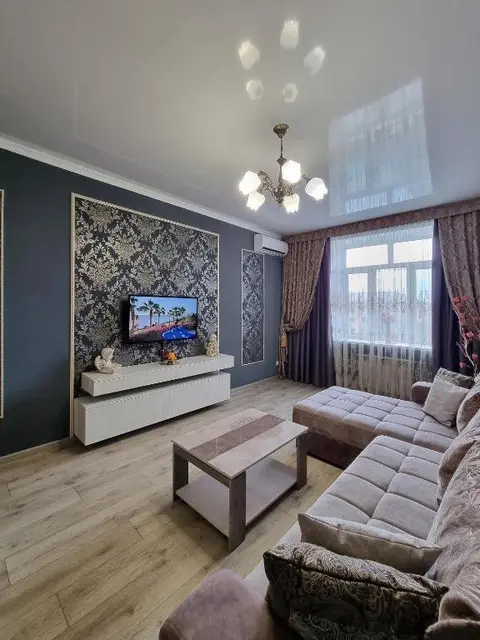 Усть-Каменогорск: 2x SuperLUX Arbat Chehova Kirova 55