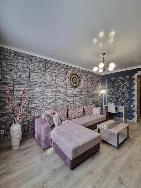 Усть-Каменогорск: 2x SuperLUX Arbat Chehova Kirova 55