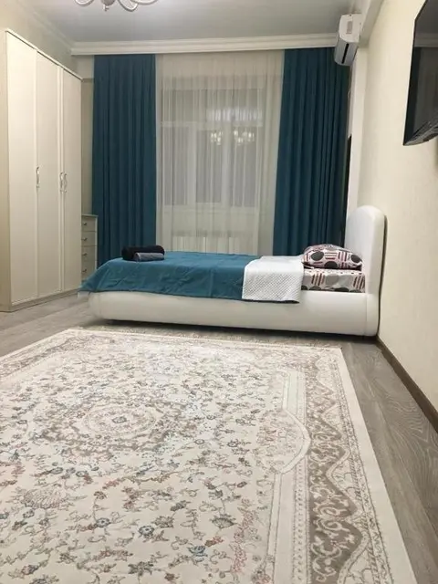 Актау: TRILLIONER Apartment 42