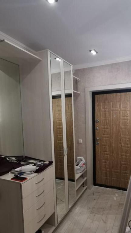 Костанай: Ujutnaja kvartira v tsentre goroda s sovremennym dizajnom