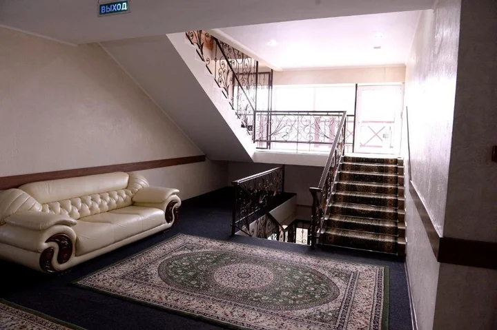 Тараз: Pride Hotel