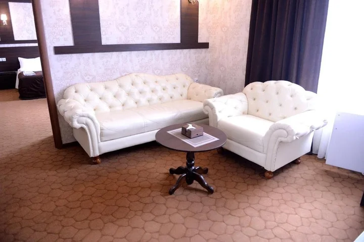 Тараз: Pride Hotel