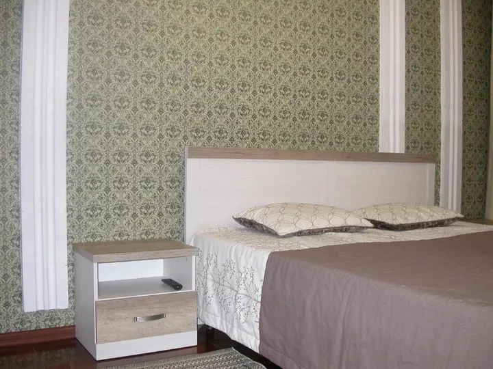 Алматы: Ahome 36 Dostyk Plaza