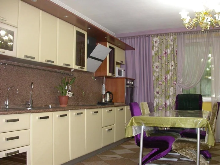 Алматы: Ahome 36 Dostyk Plaza