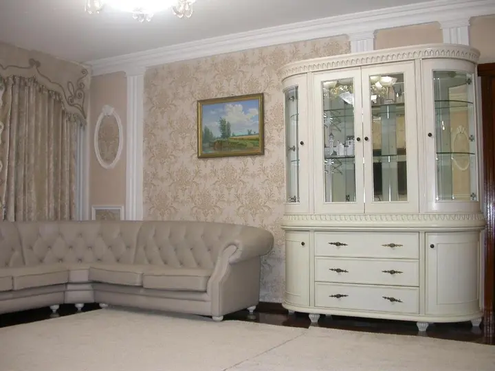 Алматы: Ahome 36 Dostyk Plaza