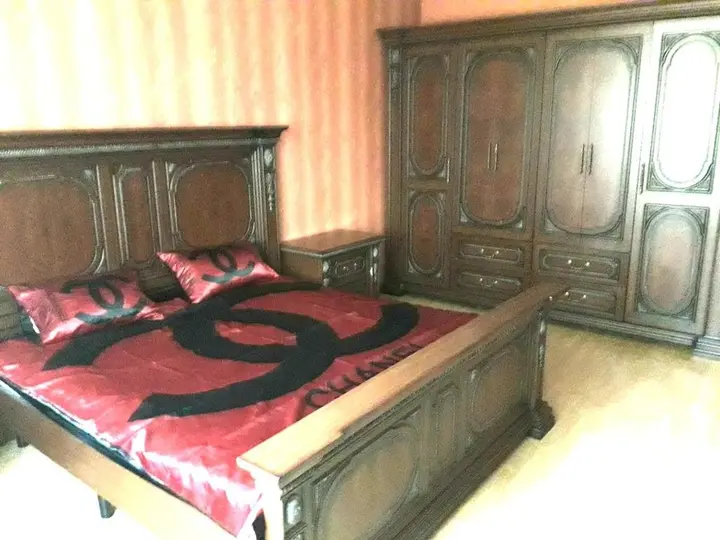 Алматы: Holiday Home On Nurmagambetov 174