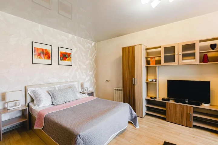 Кемерово: Apartament on Vesennyaya 21a