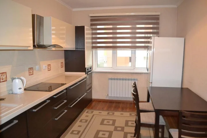 Алматы: Ahome 05 on Balzak street