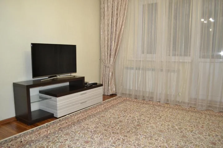 Алматы: Ahome 05 on Balzak street