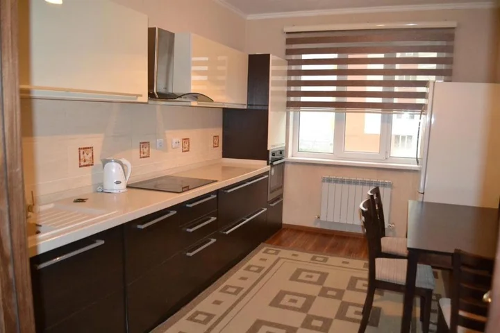 Алматы: Ahome 05 on Balzak street