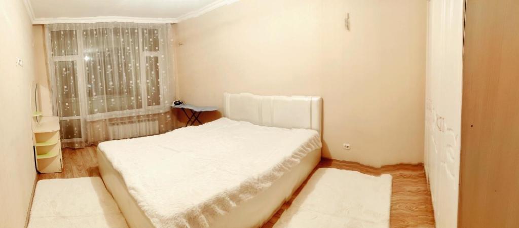 Астана: 2-room apartment on Saryarka Avenue, 1A