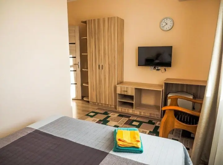 Уральск: Shato apart hotel