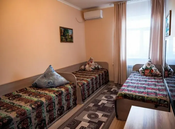 Уральск: Shato apart hotel