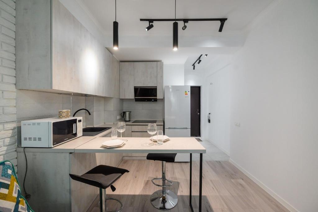 Алматы: super cozy studio near the lake