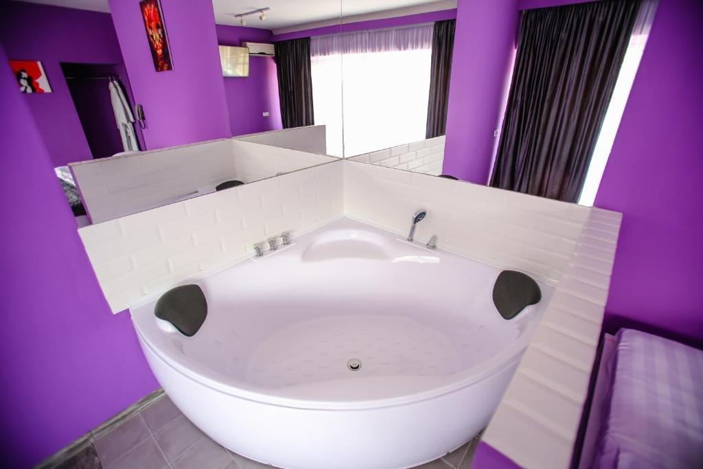 4 Rooms — фото 2