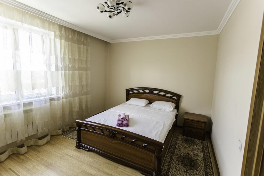 Алматы: AHome 03 at Balzak 8D