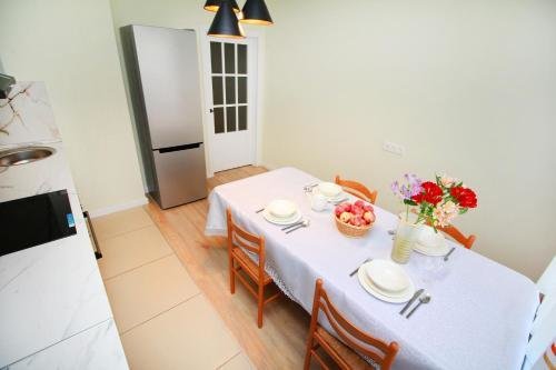 Алматы: magicstay - flat 48m² 1 bedroom 1 bathroom - almaty