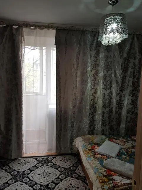 Алматы: Apartment on Gogolya 100