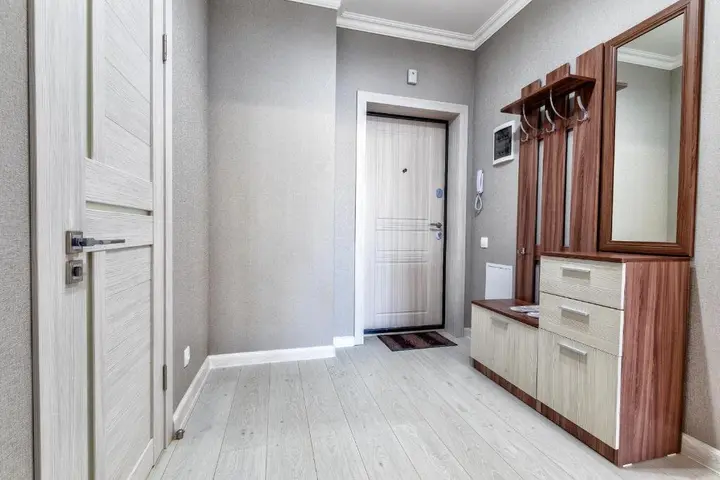 Астана: New 1br apartment at Sauran Towers