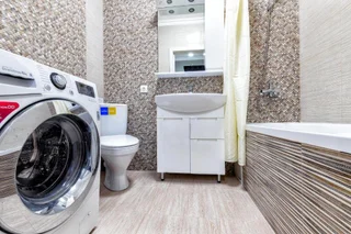 Астана: New 1br apartment at Sauran Towers