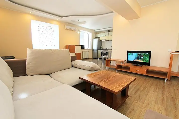Алматы: Lightgouse Apartments On Samal-1/24