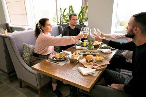 Актау: magicstay - aparthotel 4 stars aktau