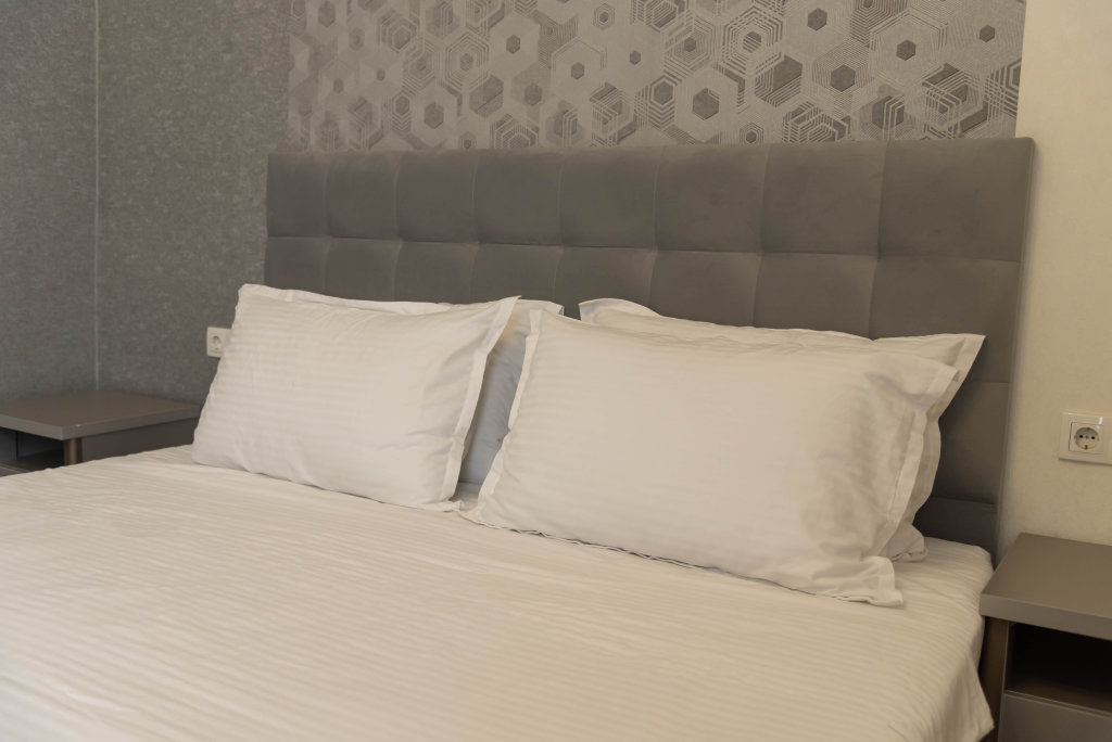 Шымкент: Dora Hotel