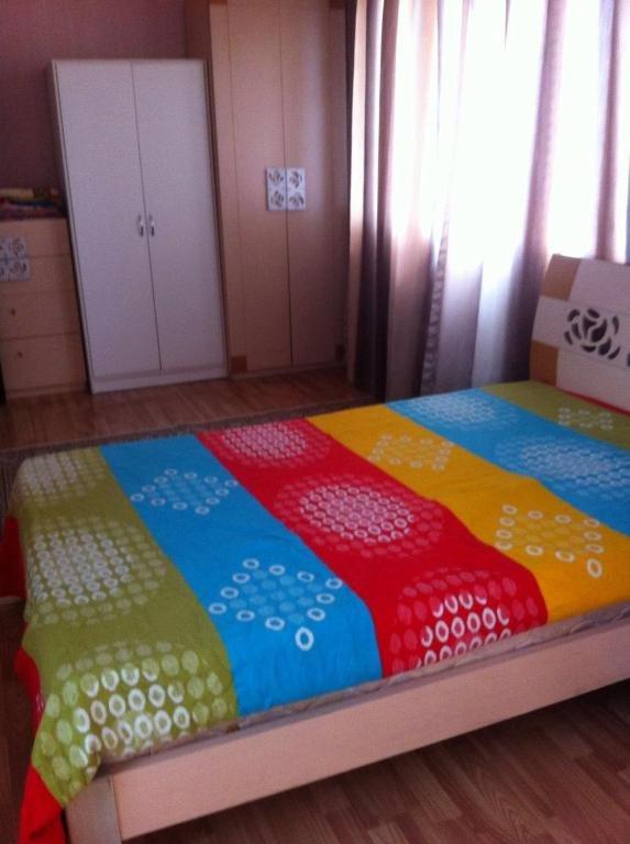 Алматы: Apartment on Al-Farabi 53