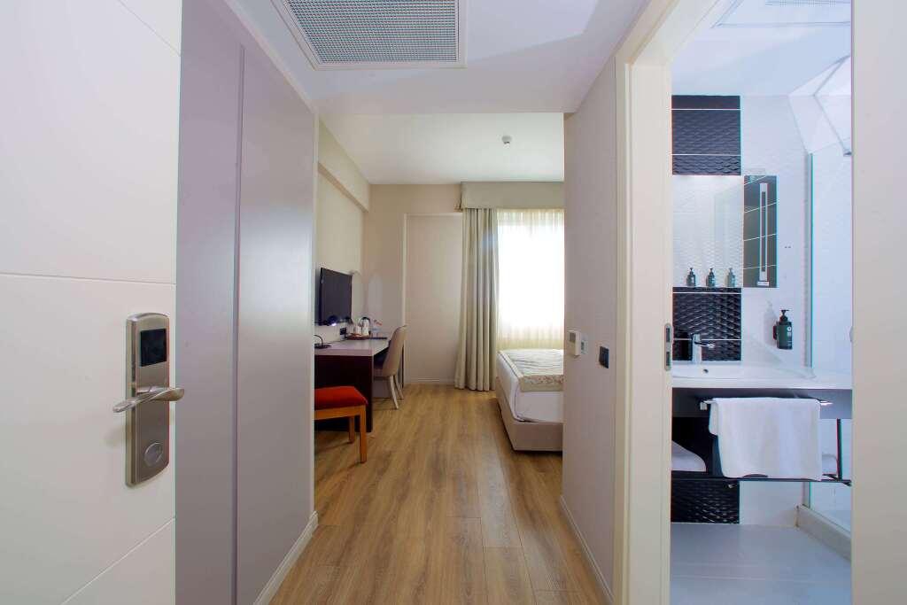 Сома: Ramada by Wyndham Soma