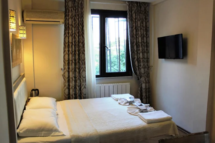 Стамбул: Ararat Hotel