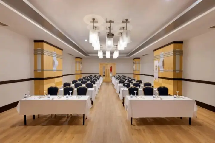 Манавгат: Dobedan Beach Resort Comfort