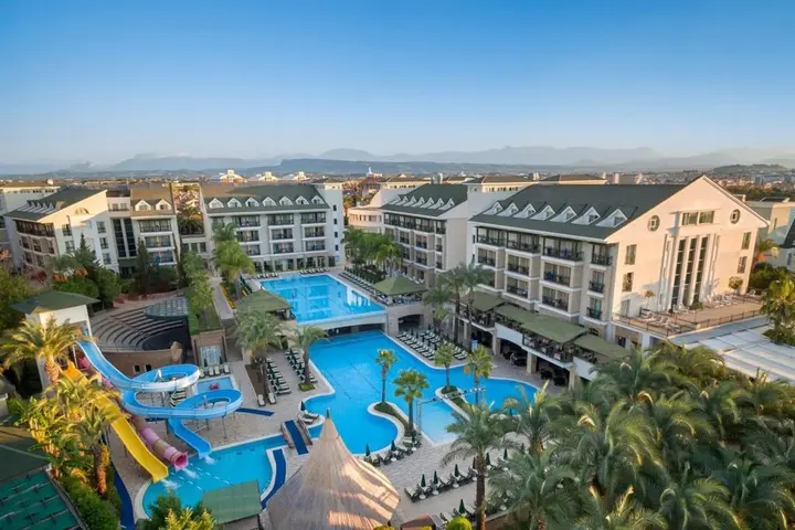 Манавгат: Dobedan Beach Resort Comfort