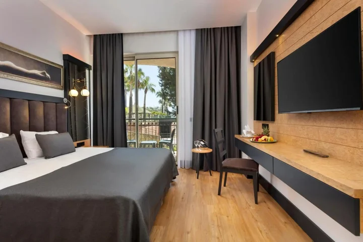 Манавгат: Dobedan Beach Resort Comfort