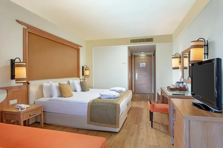 Манавгат: Dobedan Beach Resort Comfort