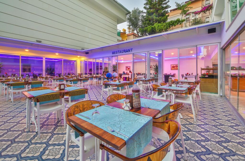 Аланья: Kleopatra Atlas Hotel - All Inclusive - Adults Only