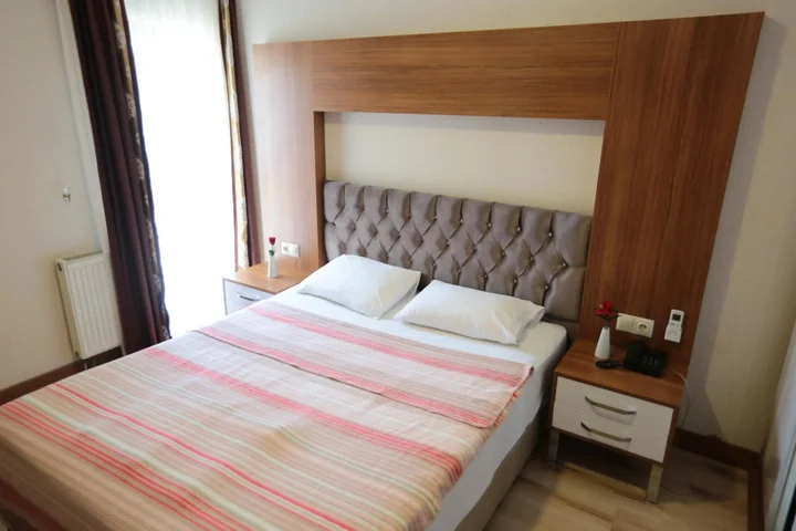 Бурса: Bursa Palas