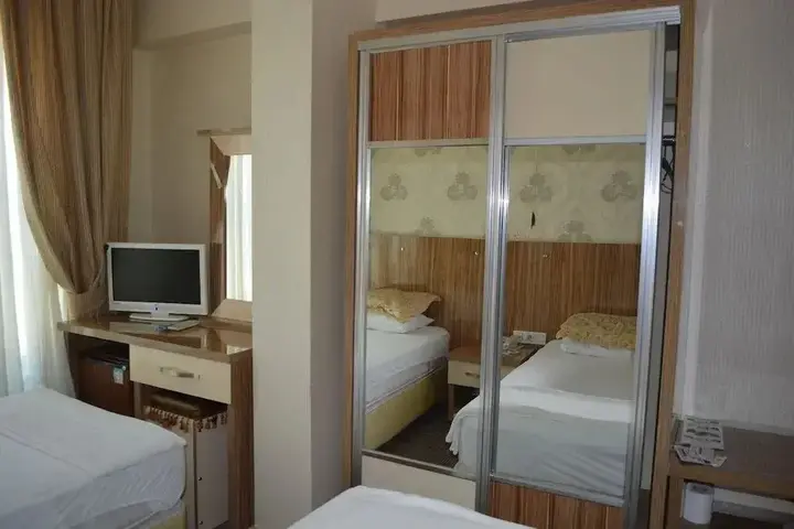 Анкара: Yildirim Hotel