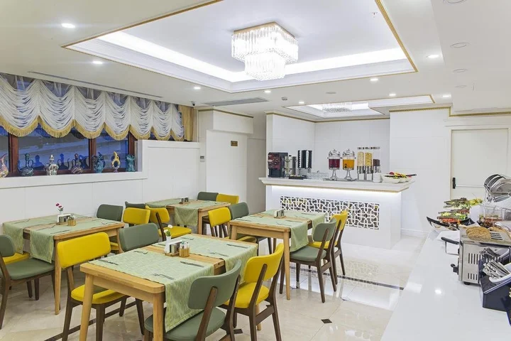 Стамбул: Grand Naki Hotel