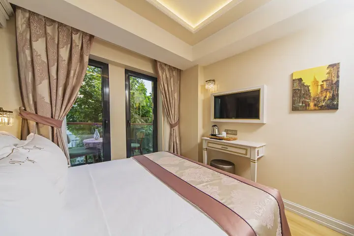 Стамбул: Grand Naki Hotel