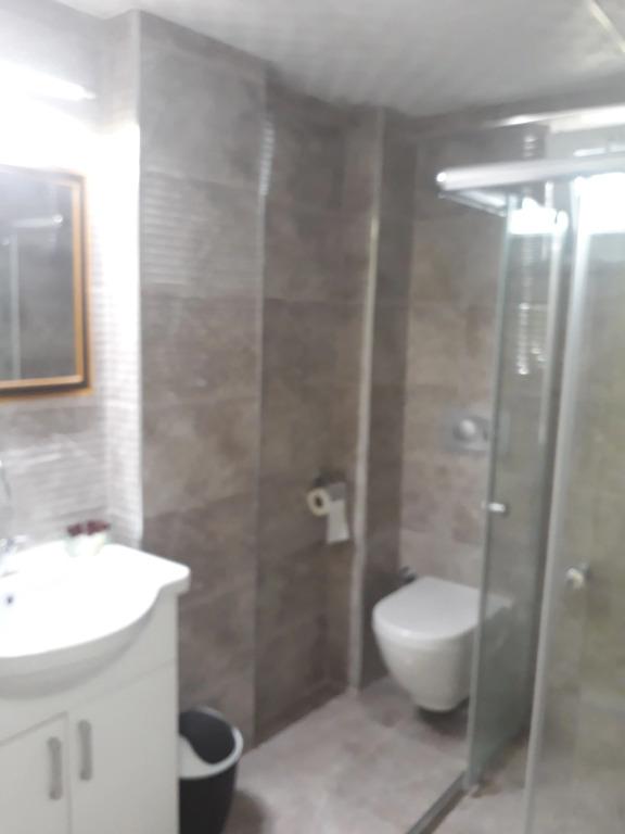 Тосия: Miray Otel