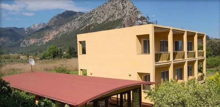 Адрасан: Hotel Narcicegi