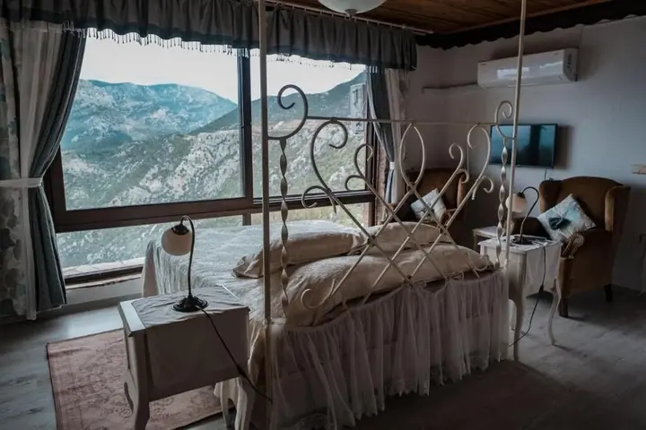 Патара: Yediburunlar Lighthouse Boutique Hotel & Restaurant