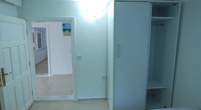 Каш: Jasmine House