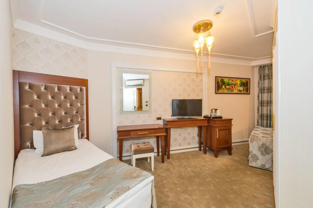 Стамбул: The Empress Theodora Hotel