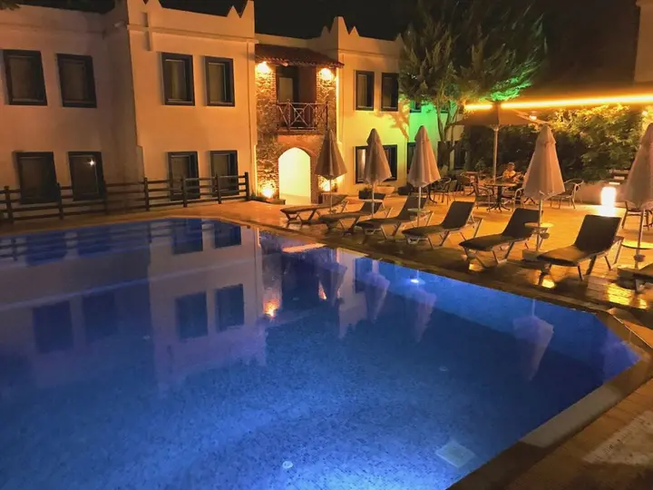 Бодрум: Otel Atrium