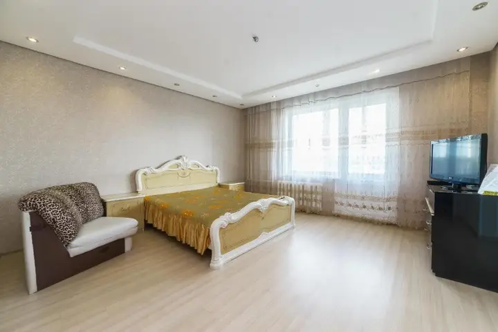 Home Hotel (Хоум Отель) на Гагарина — фото 1