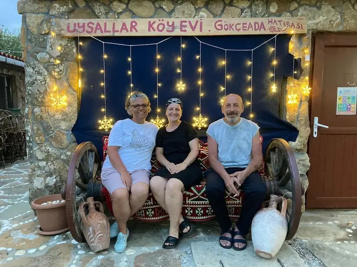Зейтинликой: Gokceada Uysallar Köy Evi