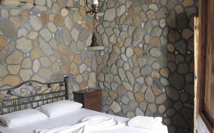 Зейтинликой: Gokceada Uysallar Köy Evi